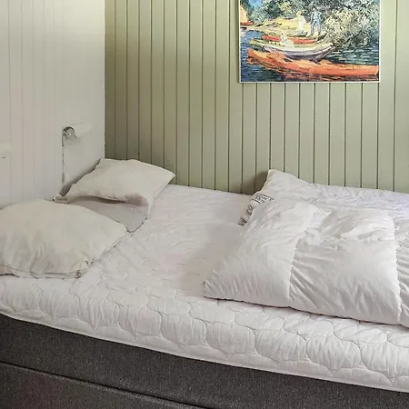 펜션 Pet Friendly In Nexo With Wifi Dueodde